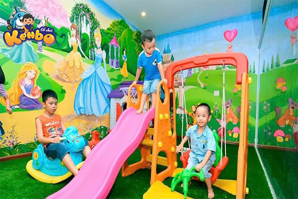 Top 10 đồ chơi vận động giúp trẻ phát triển toàn diện